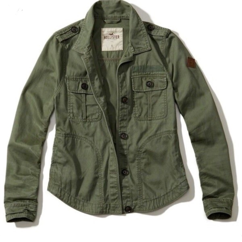 HOLLISTER military shirt jacket. Size M